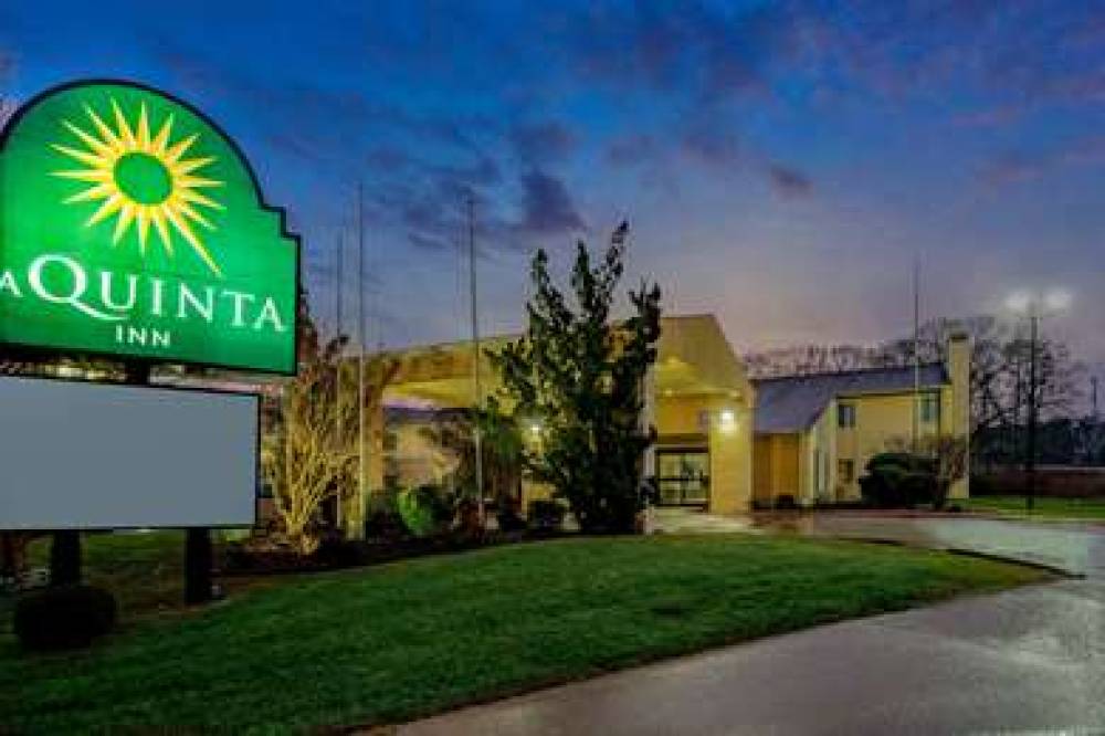 La Quinta Inn El Dorado 3