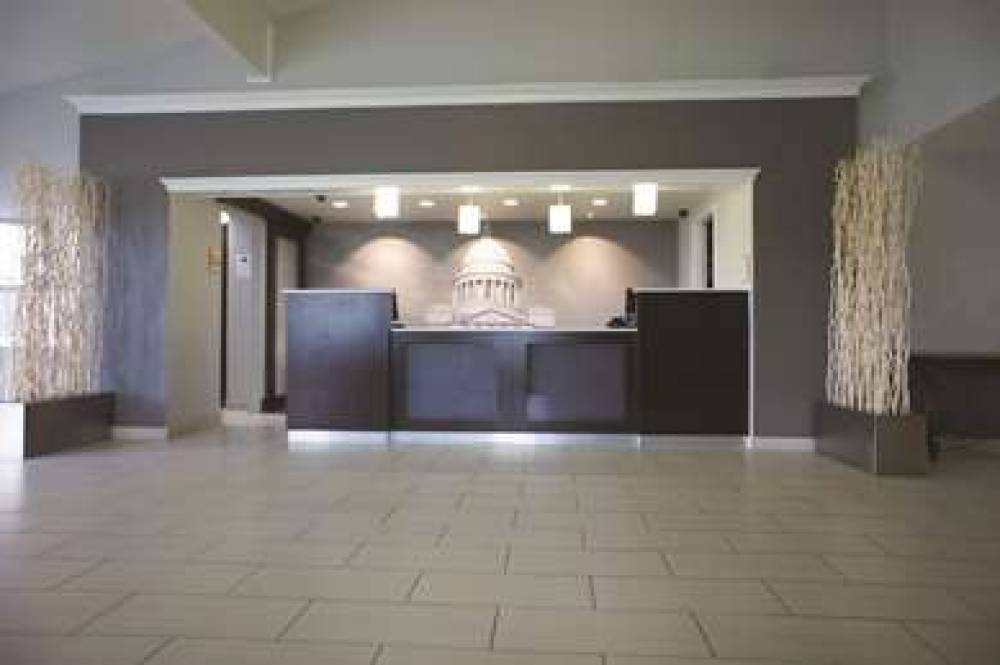 La Quinta Inn El Dorado 7