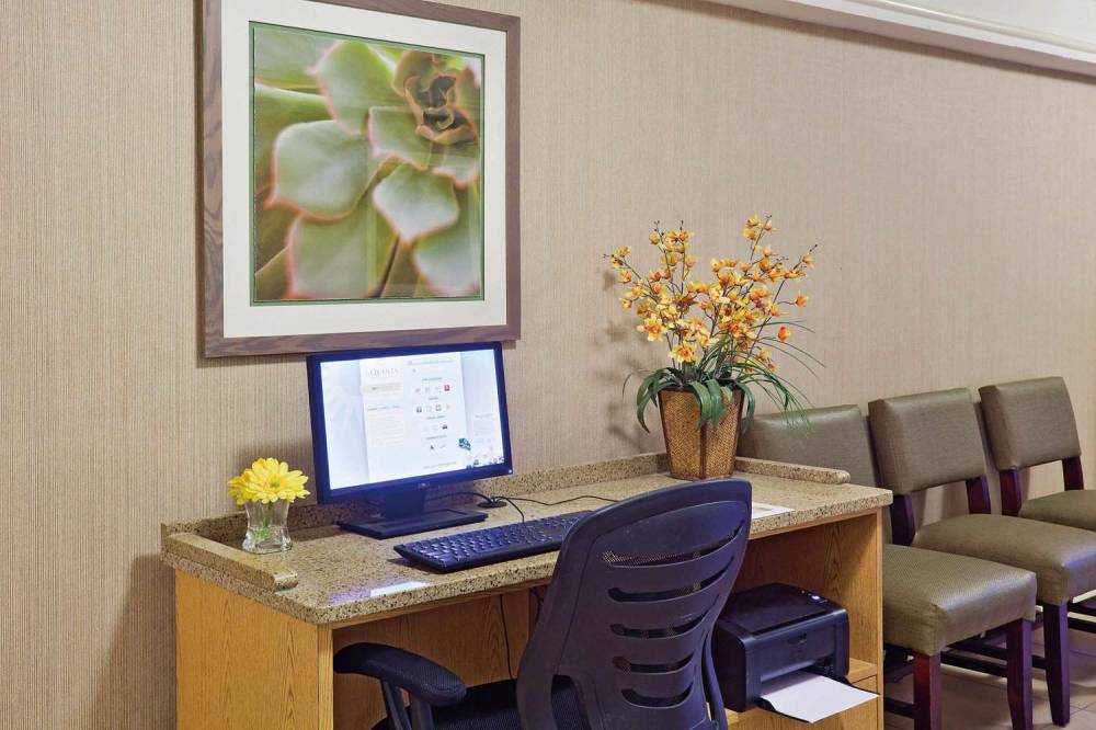 La Quinta Inn Merrillville 2