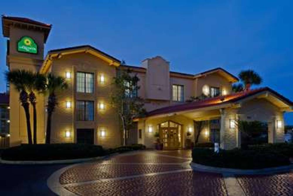 La Quinta Inn Orlando Airport West 6