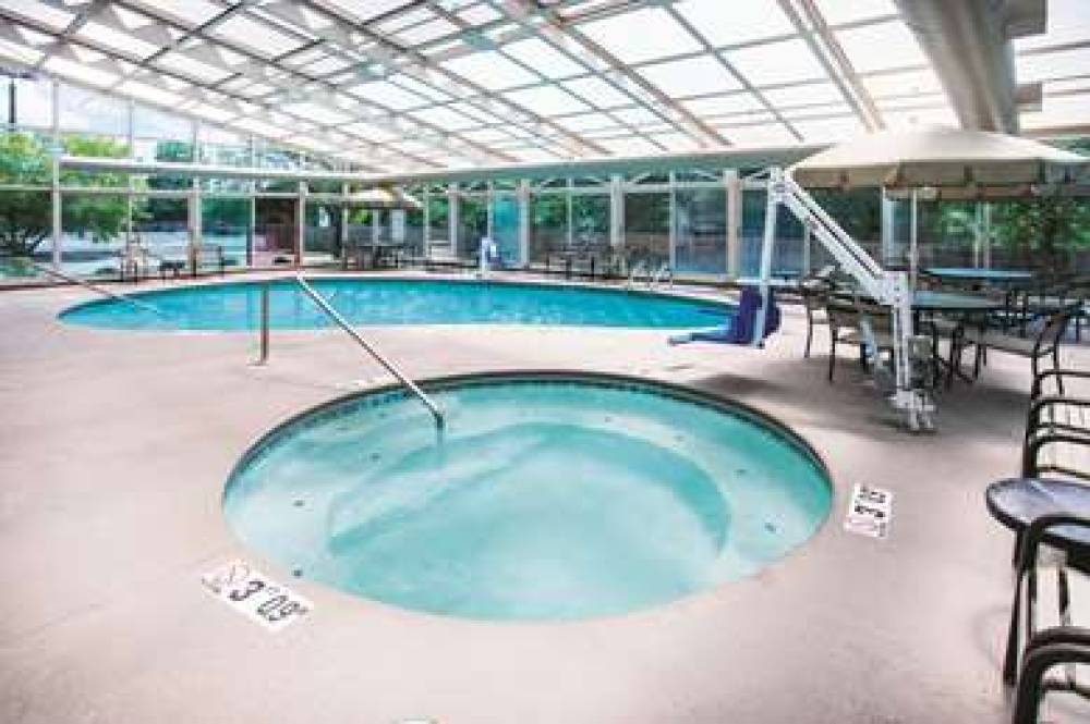 LA QUINTA INN STE CINCINNATI NE 7