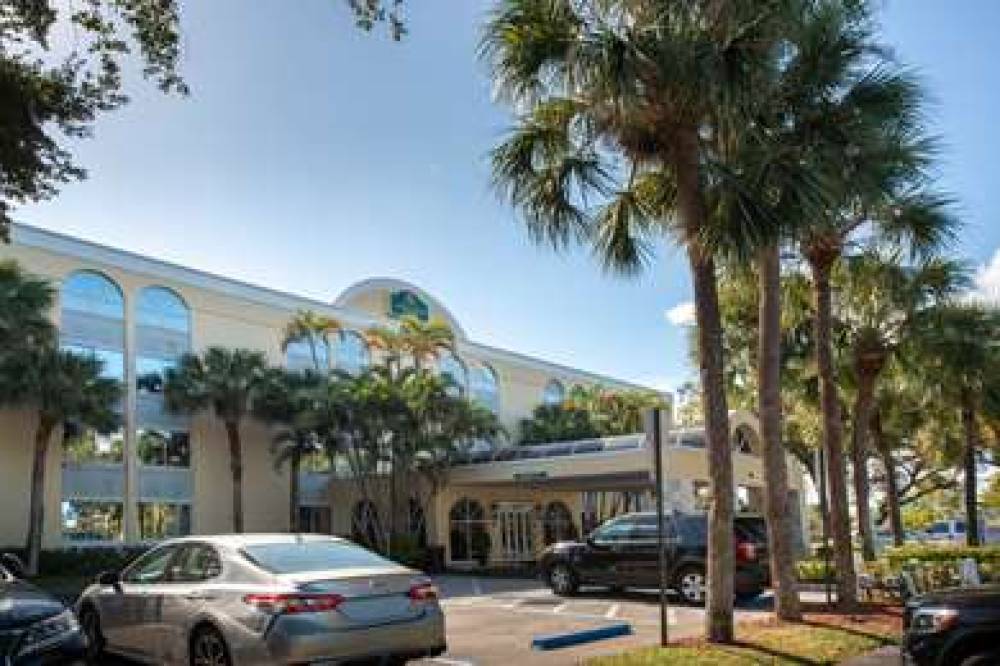 LA QUINTA INN STE DEERFIELD BEACH 2