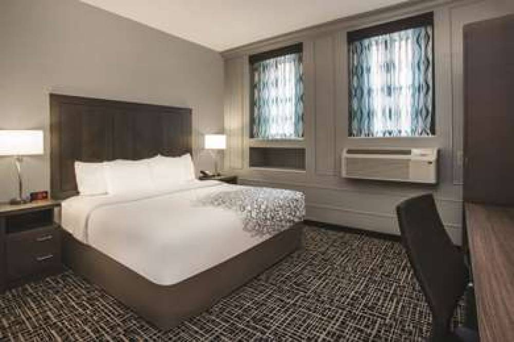 LA QUINTA INN STE DOWNTOWN 8