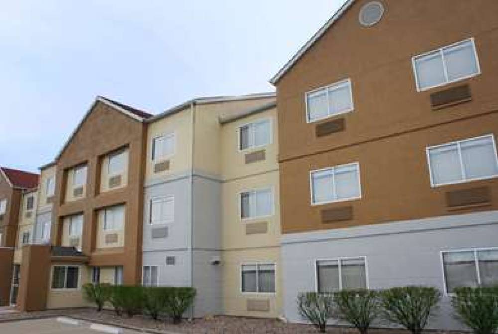 LA QUINTA INN STE EMPORIA 1