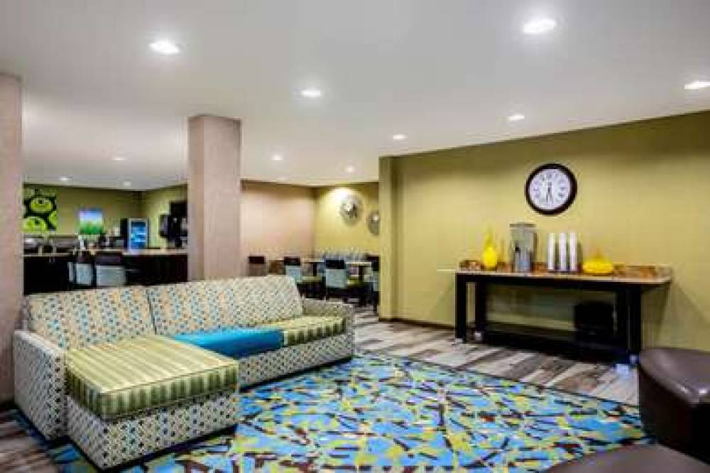 LA QUINTA INN STE EMPORIA 7