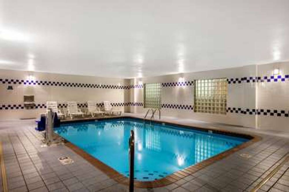 LA QUINTA INN STE EMPORIA 8