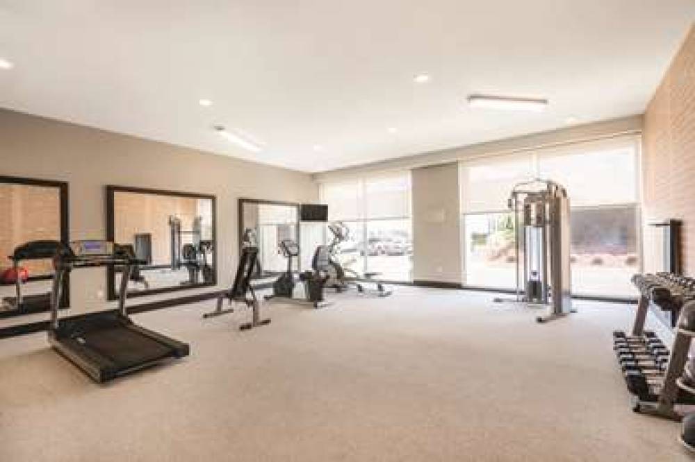 LA QUINTA INN STE MEMPHIS DOWNTOWN 7