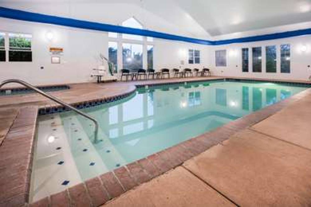 LA QUINTA INN STE NEWPORT 1