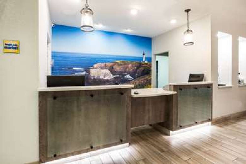 LA QUINTA INN STE NEWPORT 6