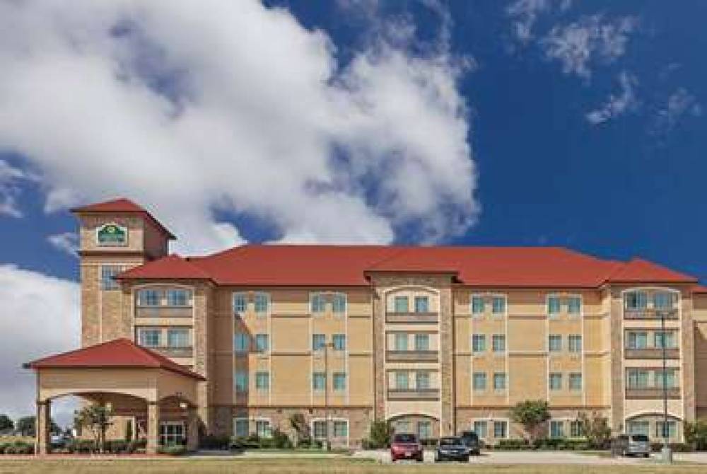 La Quinta Inn & Suites Allen At The Village 2