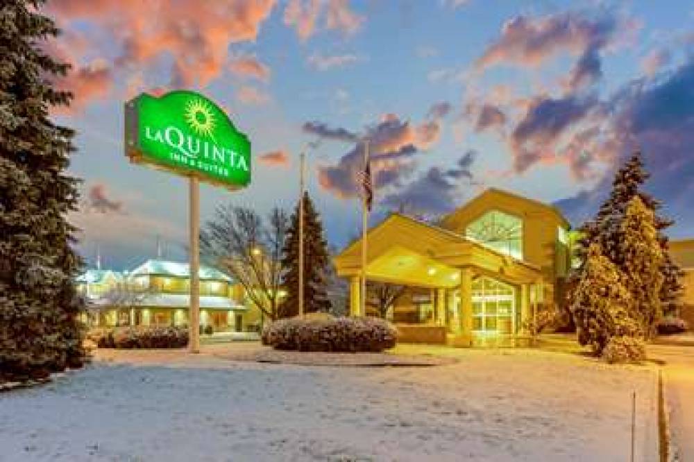 La Quinta Inn & Suites Appleton College Avenue 2