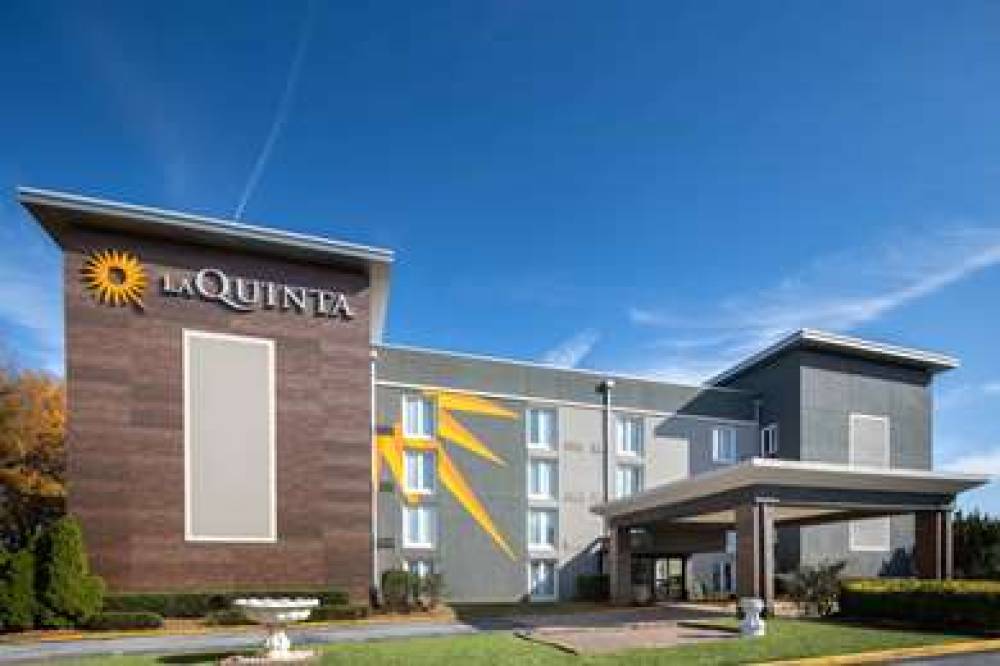 La Quinta Inn & Suites Atlanta Airport South 4