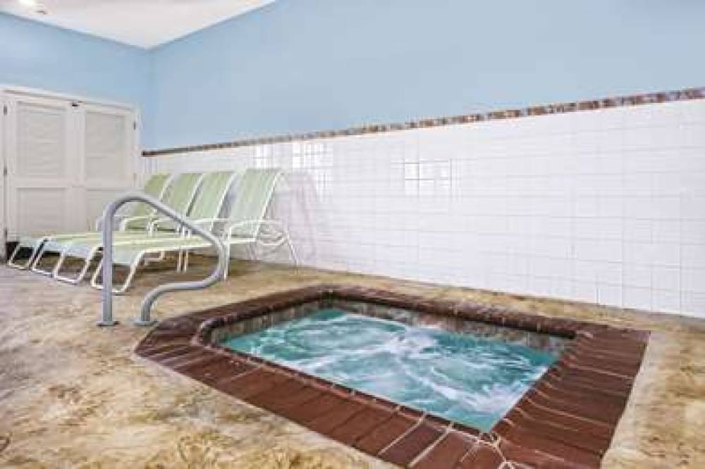 La Quinta Inn & Suites Austin - Cedar Park 5