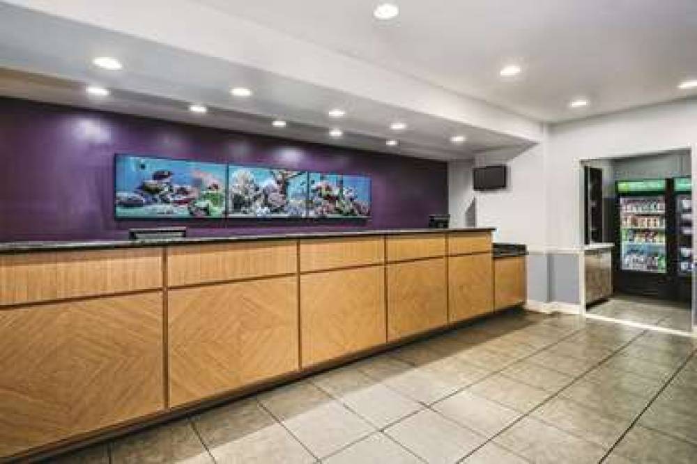 La Quinta Inn & Suites Austin - Cedar Park 4