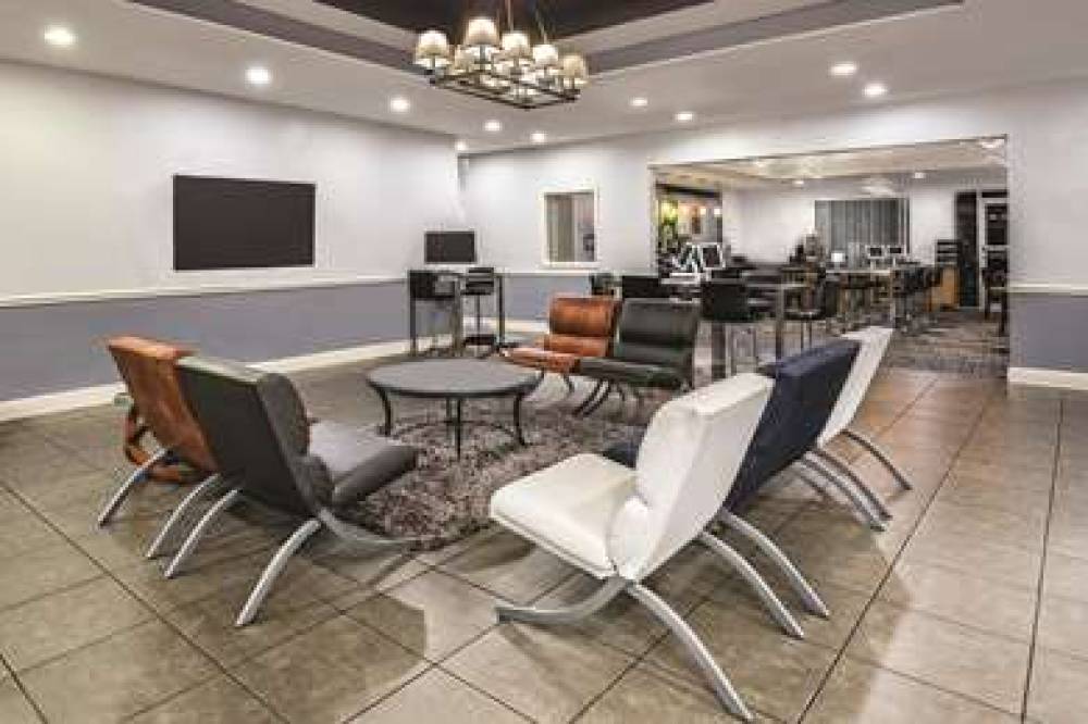 La Quinta Inn & Suites Austin - Cedar Park 3
