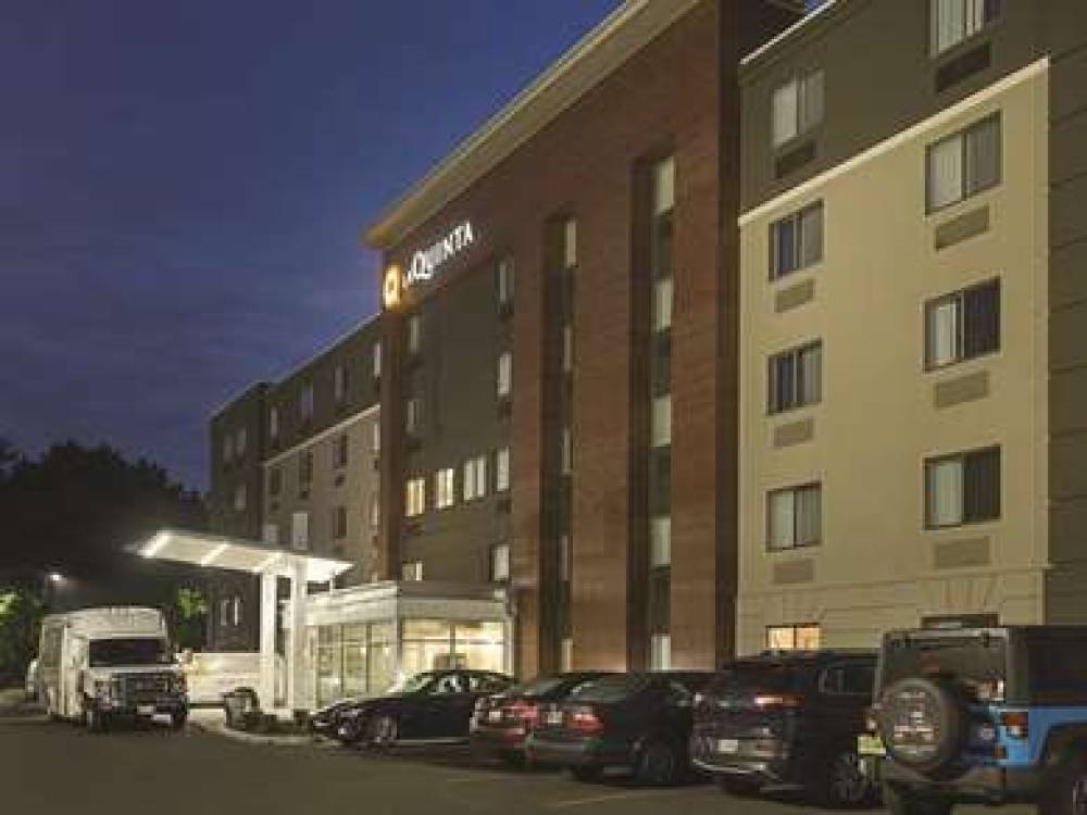 La Quinta Inn & Suites Baltimore BWI Airport 4