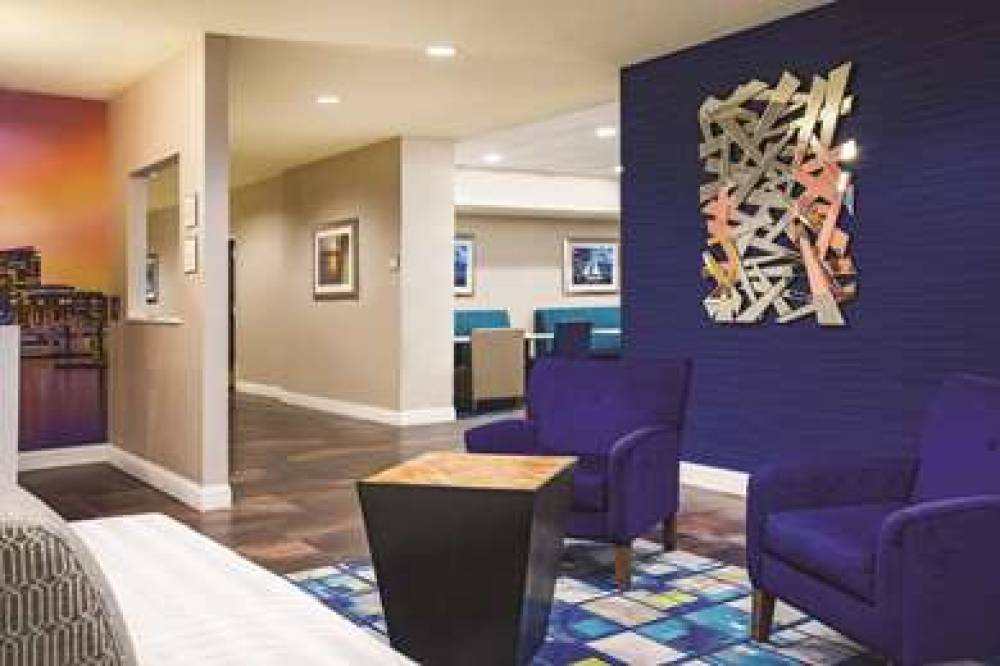 La Quinta Inn & Suites Baltimore South Glen Burnie 4