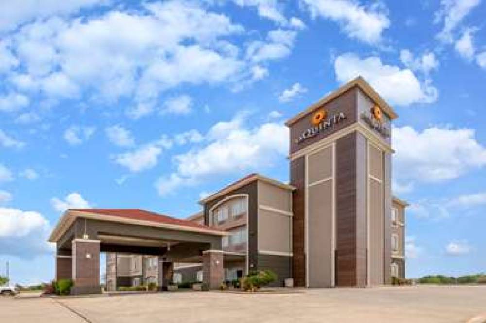 La Quinta Inn & Suites Bridgeport