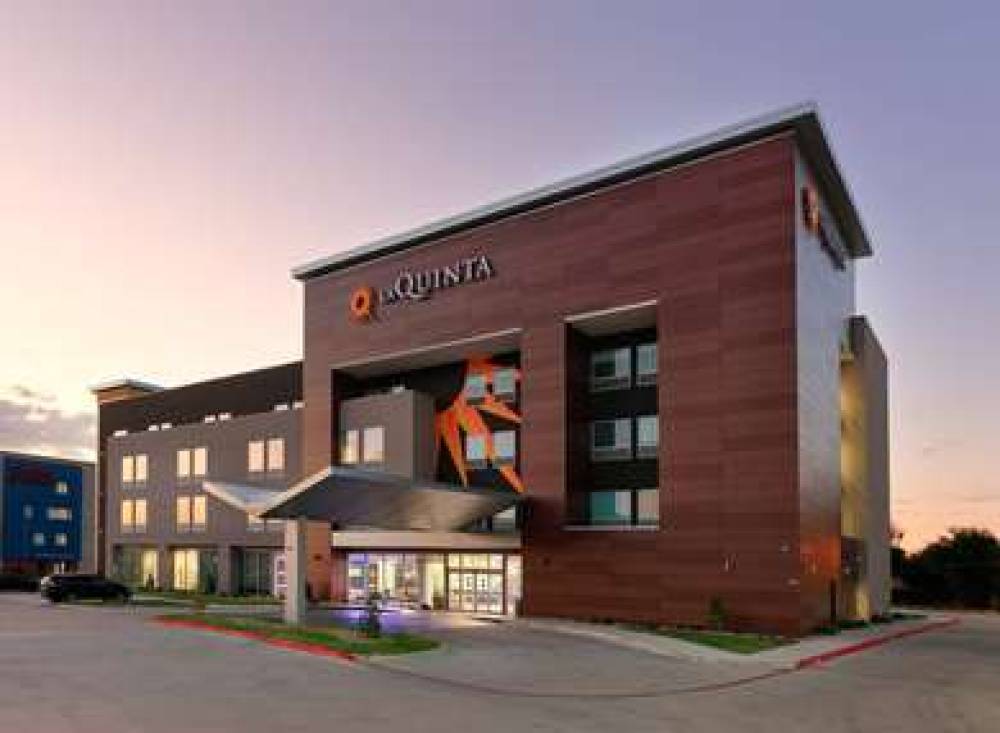 LA QUINTA INN & SUITES BY WYNDHAM D 6