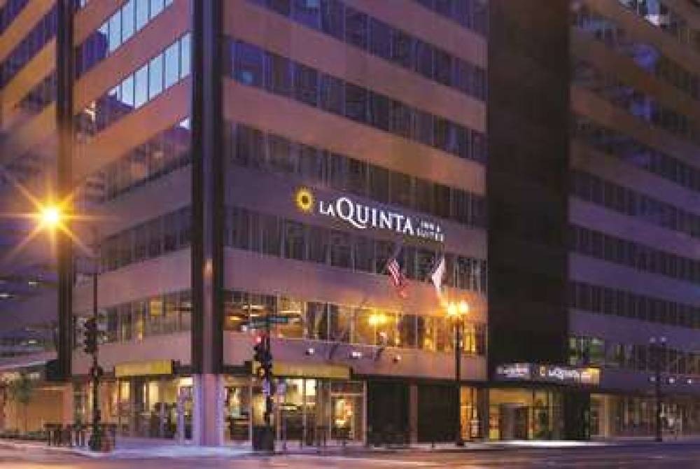 La Quinta Inn & Suites Chicago Downtown 2