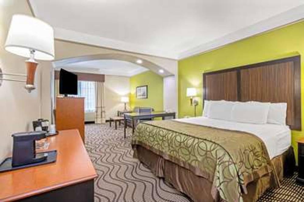 La Quinta Inn & Suites Corpus Christi Airport 10