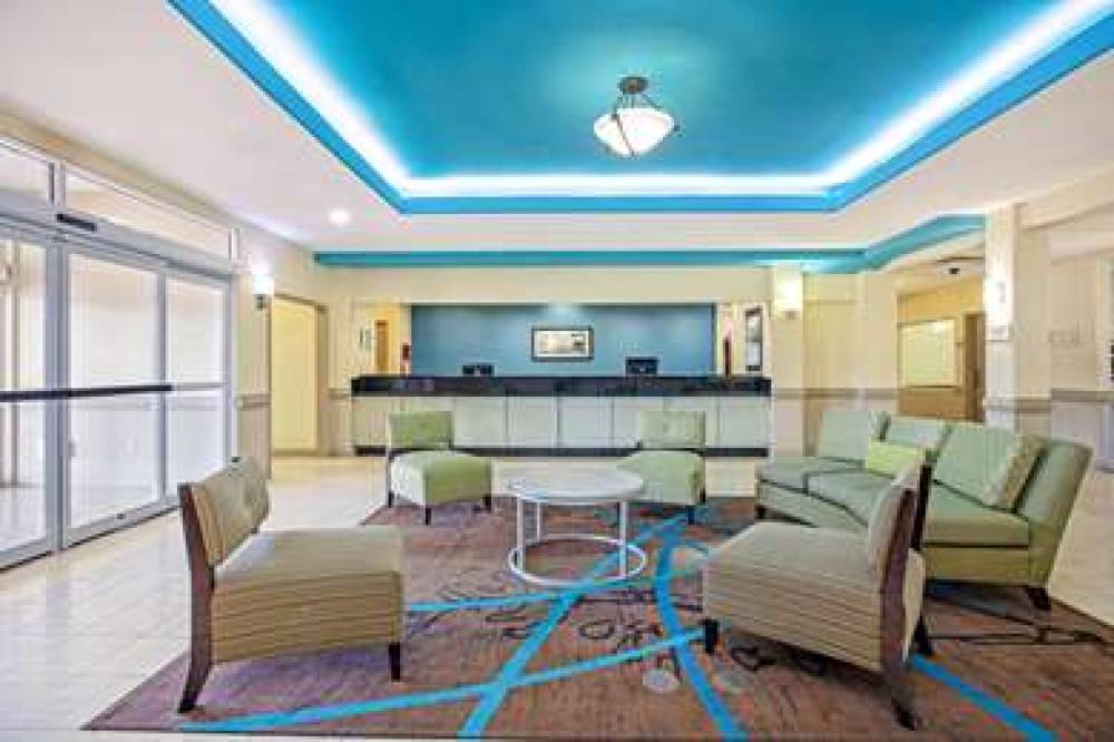 La Quinta Inn & Suites Corpus Christi Airport 3
