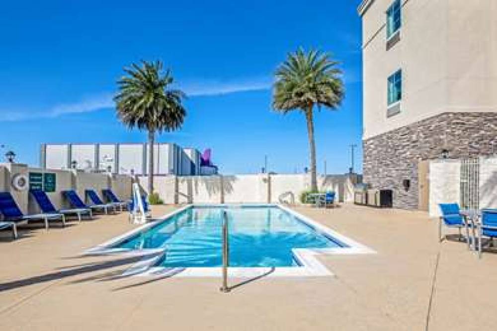 La Quinta Inn & Suites Corpus Christi - Portland 4
