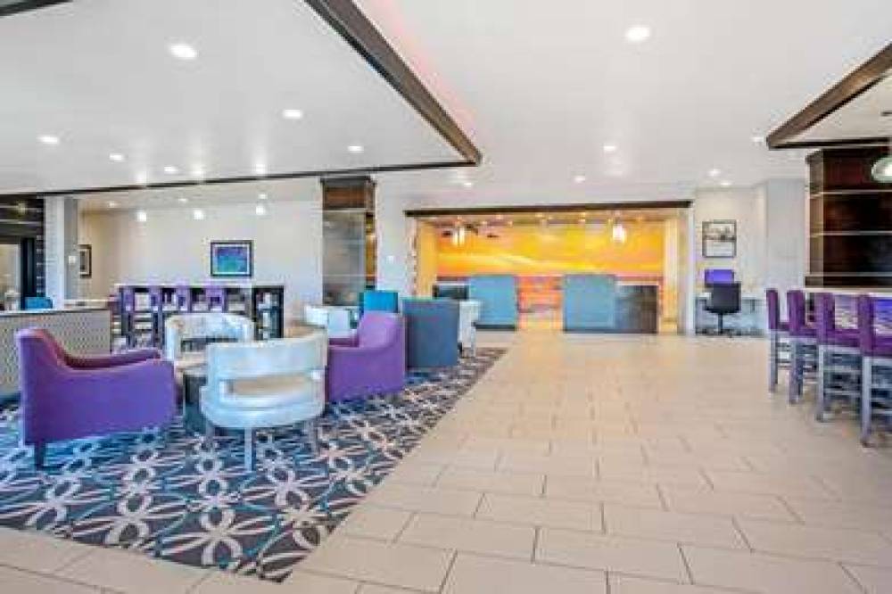 La Quinta Inn & Suites Corpus Christi - Portland 3