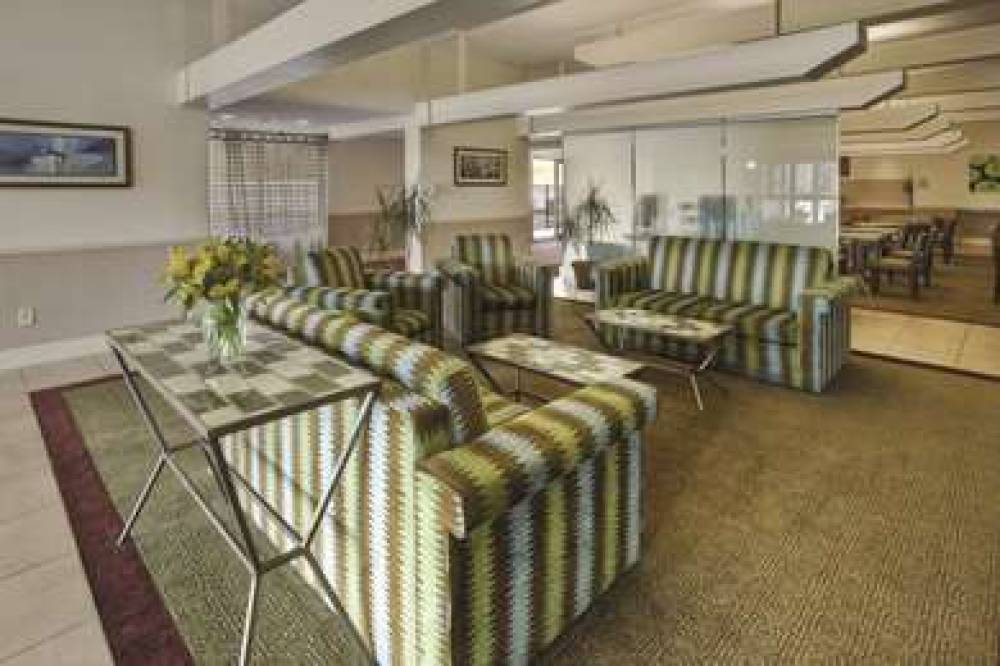 La Quinta Inn & Suites Danbury 7