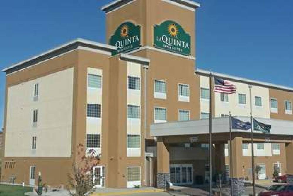 La Quinta Inn & Suites Dickinson 1