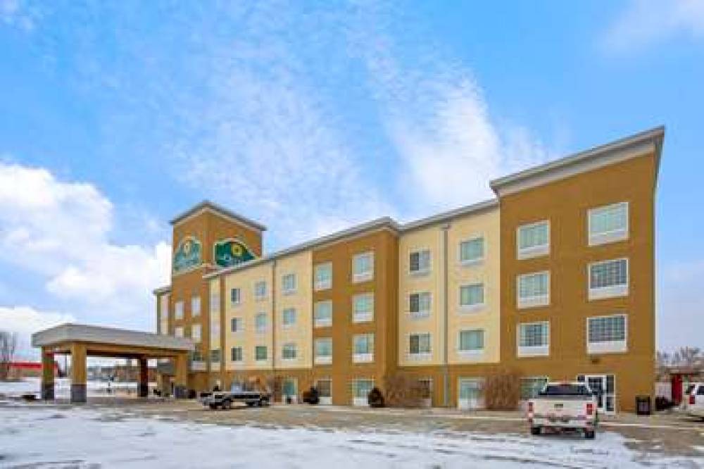 La Quinta Inn & Suites Dickinson 2