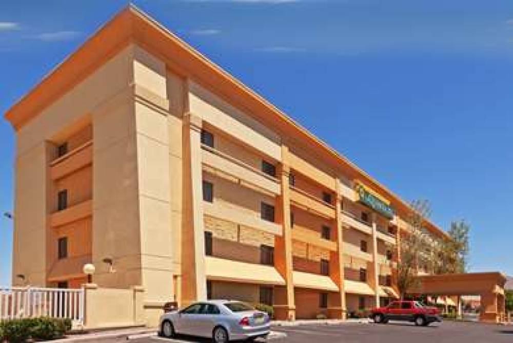 La Quinta Inn & Suites El Paso West Bartlett 1