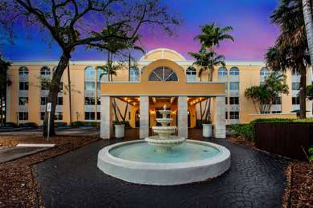 La Quinta Inn & Suites Fort Lauderdale Tamarac 4
