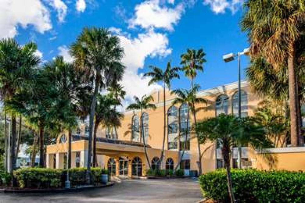 La Quinta Inn & Suites Fort Lauderdale Tamarac 3