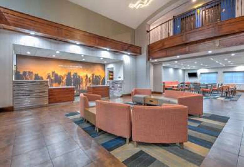 La Quinta Inn & Suites Fort Worth NE Mall 3