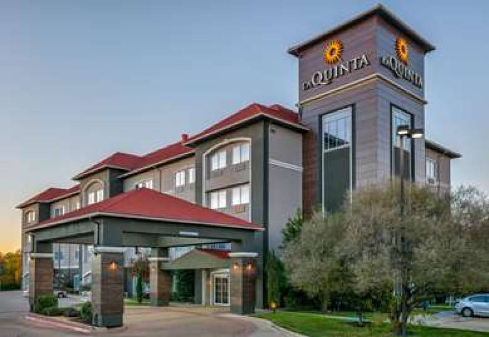 La Quinta Inn & Suites Fort Worth Ne Mall