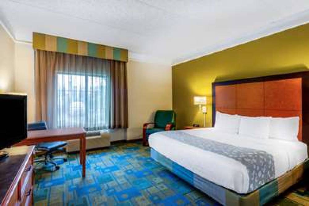 La Quinta Inn & Suites Fremont / Silicon Valley 8