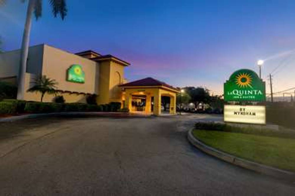 La Quinta Inn & Suites Ft Lauderdale Cypress Creek 3