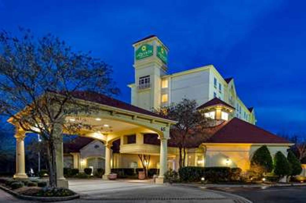 La Quinta Inn & Suites Greenville Haywood 8