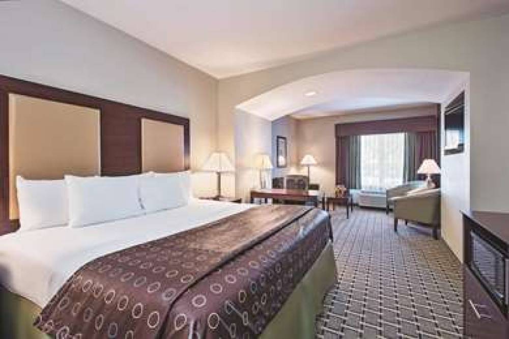 La Quinta Inn & Suites Lancaster 8