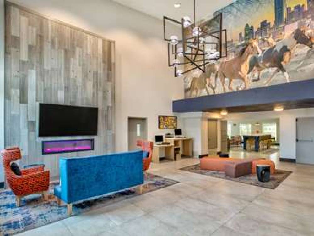 LA QUINTA INN SUITES LAS COLINAS 2