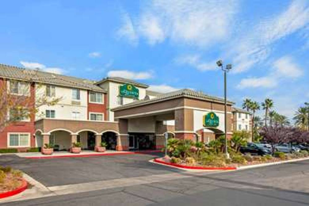 La Quinta Inn & Suites Las Vegas RedRock/Summerlin 1