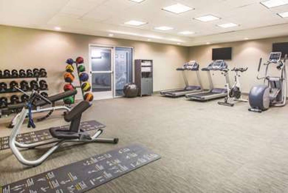 La Quinta Inn & Suites Las Vegas Summerlin Tech 10