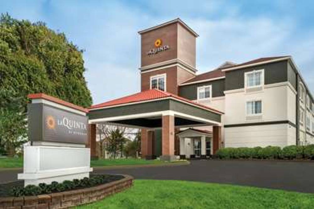 La Quinta Inn & Suites Latham Albany Airport 3