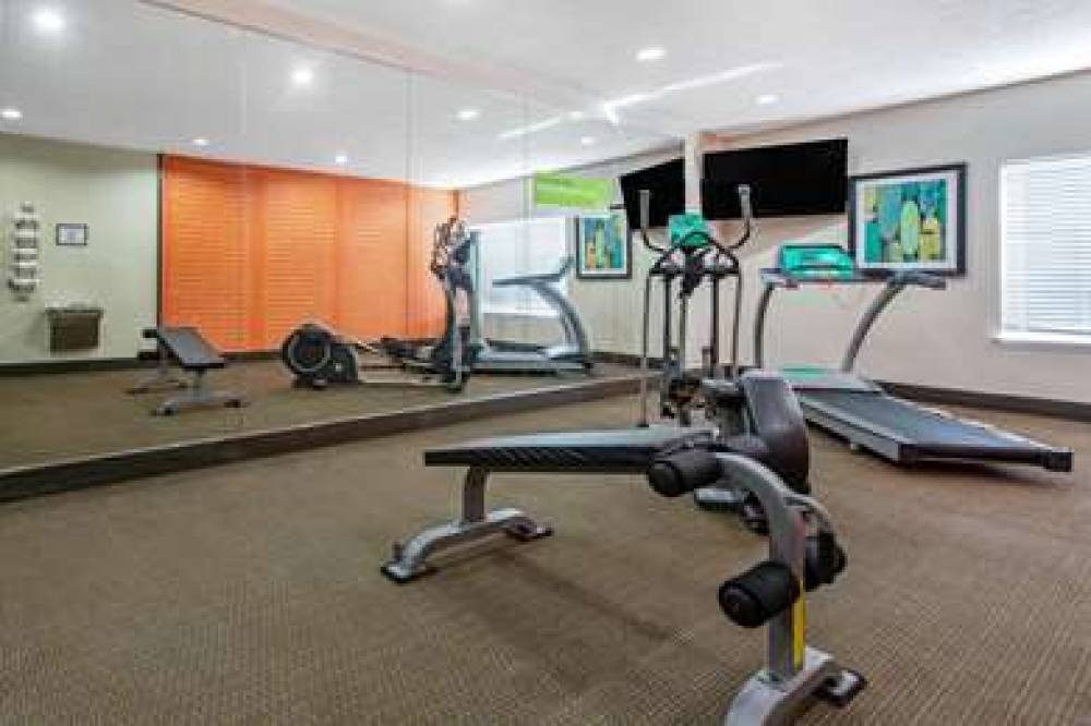 La Quinta Inn & Suites Leesville Ft. Polk 8