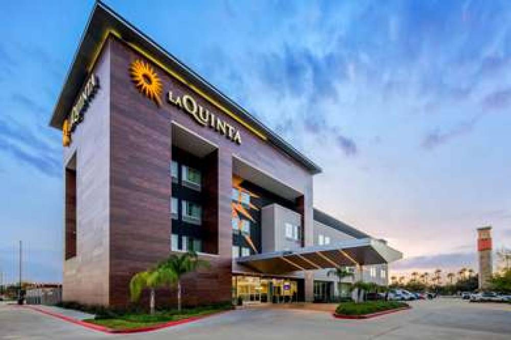 La Quinta Inn & Suites Mcallen Convention Center