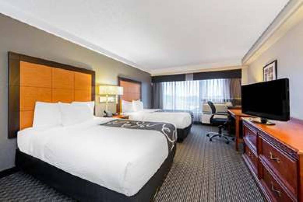 La Quinta Inn & Suites New Orleans Airport 10