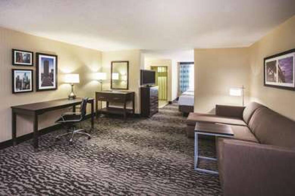La Quinta Inn & Suites Newark - Elkton 6