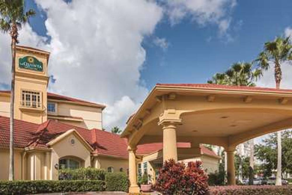 La Quinta Inn & Suites Orlando Airport North 6