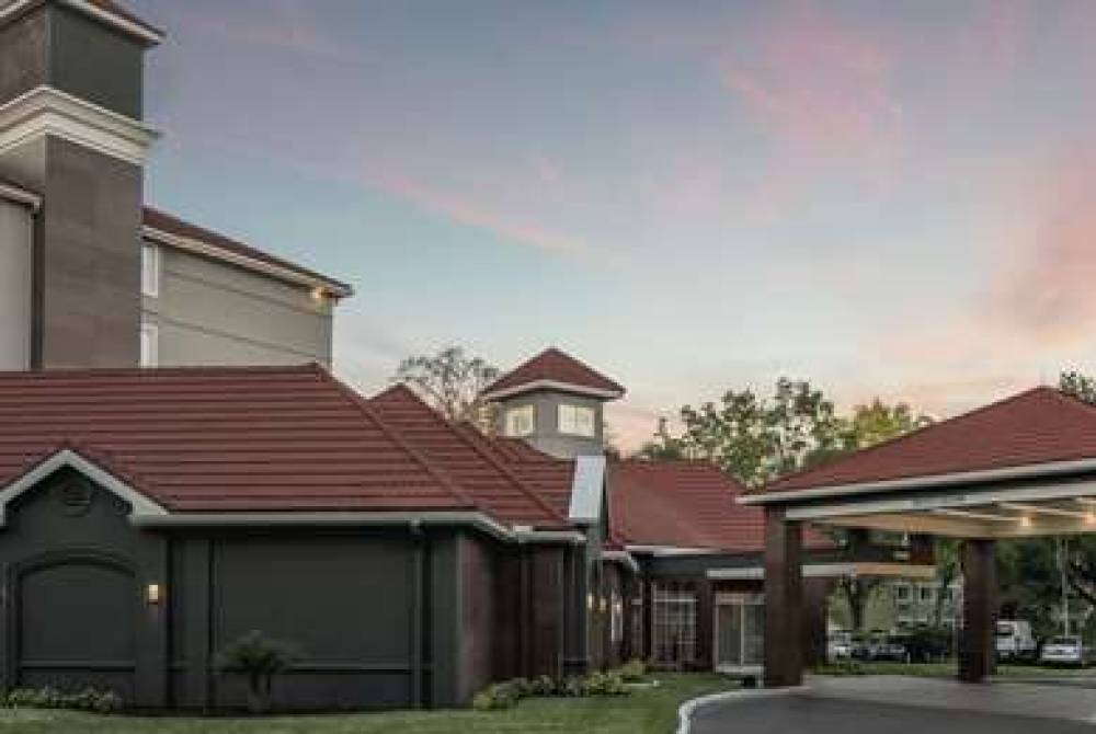 La Quinta Inn & Suites Orlando Lake Mary